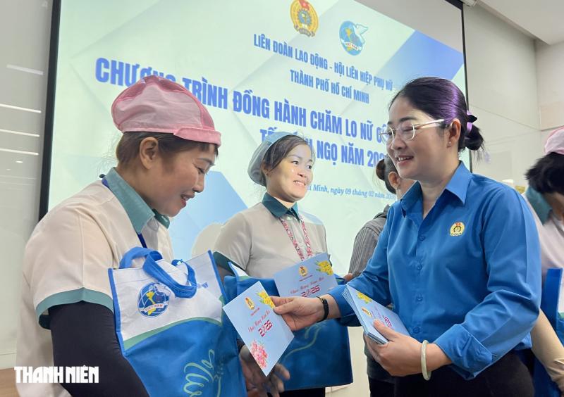 Ngày tất niên của nữ công nhân nhân mắc bệnh hiểm nghèo: Tết này không lẻ loi - Ảnh 2.
