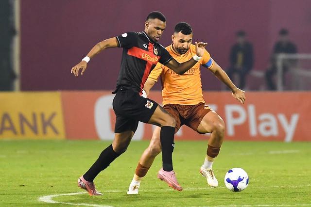 HAGL khiến V-League ngỡ ngàng: 'Bó đũa' khó bẻ, thăng hoa tột độ nhờ...- Ảnh 1.