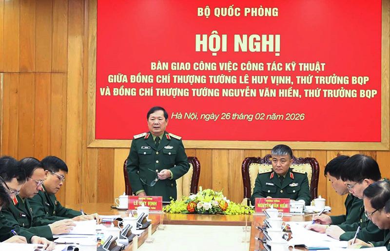 2 thượng tướng bàn giao công việc quan trọng trong quân đội- Ảnh 1.