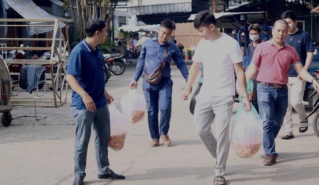 23 tháng chạp là ngày gì? Nguồn gốc cúng ông Táo, ý nghĩa cá chép về trời- Ảnh 3.