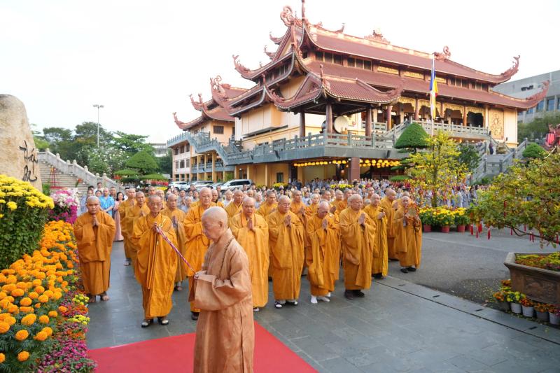 Khai đàn Pháp hội Dược Sư cầu quốc thái dân an tại Việt Nam Quốc Tự- Ảnh 1.