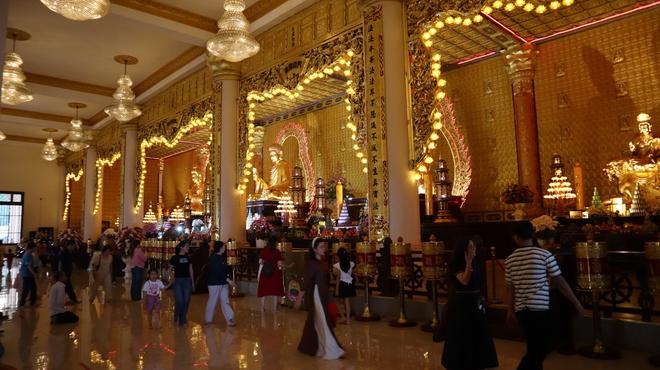 Du Xuân ngôi chùa có tượng Đức Phật Thích Ca tọa thiền cao nhất Đông Nam Á - Ảnh 16.