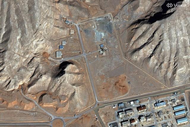 Ông Trump lại đổi ý về thỏa thuận căn cứ chung với Anh vì Iran?- Ảnh 2.