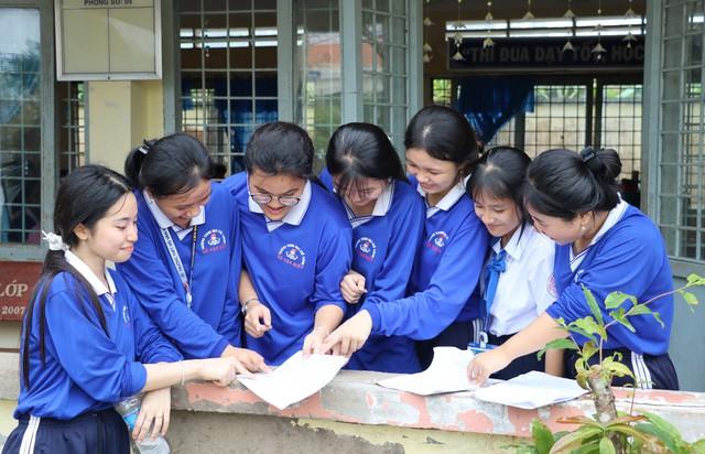 Trường học siết điện thoại, khi giờ ra chơi trở lại đúng nghĩa tuổi học trò - Ảnh 7.