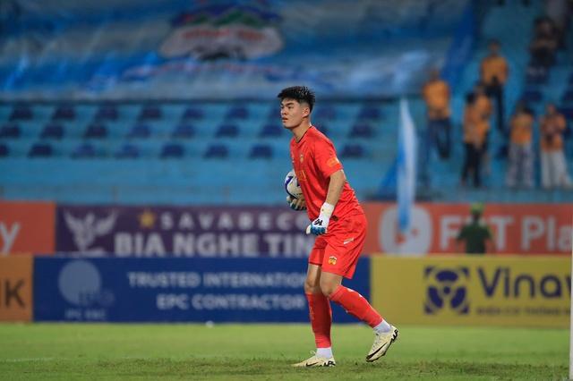 V-League: Sẽ có tuyển thủ U.23 Việt Nam phải xuống hạng?- Ảnh 2.
