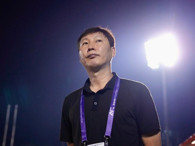 U.23 Việt Nam thiếu thủ lĩnh tại ASIAD 20: Đừng lo, vì HLV Kim Sang-sik đã có...- Ảnh 2.