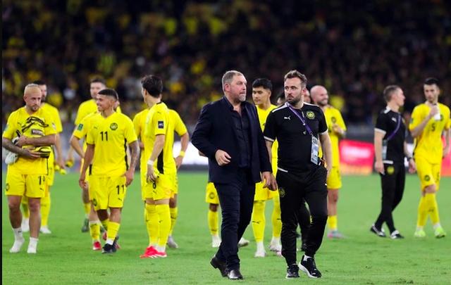 Báo khu vực phản đối AFC và đội tuyển Malaysia nếu vẫn dùng 7 cầu thủ nhập tịch lậu đấu Việt Nam- Ảnh 2.