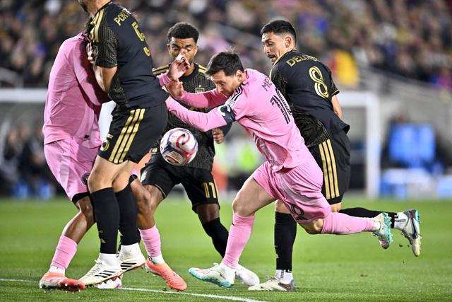 Messi thoát án phạt một cách ‘thú vị’, David Beckham sắp đưa ‘sao khủng’ từ M.U về Inter Miami- Ảnh 1.