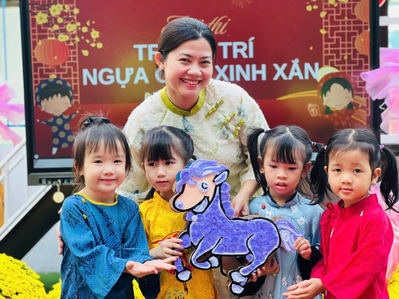 Độc đáo hội thi 'đua ngựa' trong trường học TP.HCM - Ảnh 10.