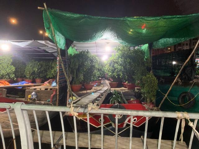 Mưu sinh ở Bến Bình Đông: Những chiếc ghe chở cả một cái tết- Ảnh 6.