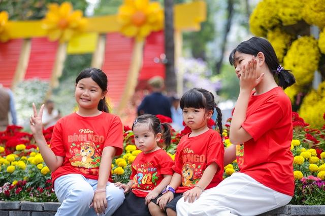 Giao thừa là gì? Ý nghĩa lễ Trừ Tịch trong văn hóa Việt - Ảnh 2.