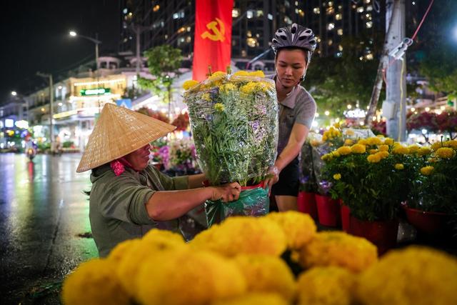 Vì sao nhiều người thấy tết ngày càng áp lực? - Ảnh 1.
