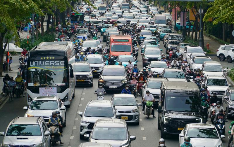 'Siết' kiểm định khí thải ô tô- Ảnh 2.