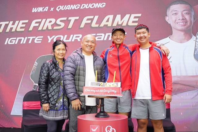 Bố Quang Dương: 'Tôi không lo con trai của tôi tụt trình độ'- Ảnh 2.
