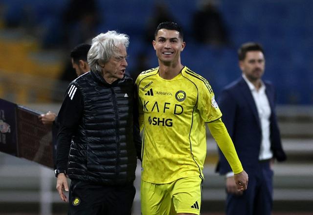 Không chặn được Benzema đến Al Hilal, Ronaldo và những người bạn sẽ chia tay Al Nassr- Ảnh 1.