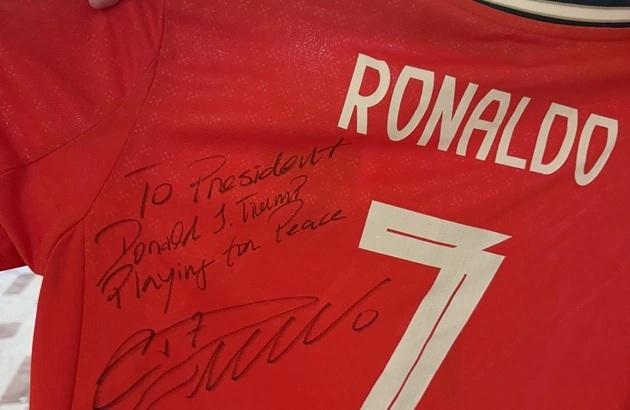 Tổng thống Trump nhắn gửi Ronaldo: ‘Cậu là GOAT, nước Mỹ đang rất cần cậu'- Ảnh 3.