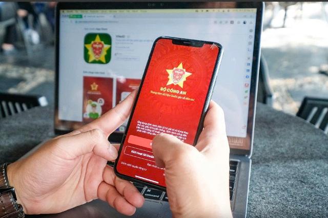 Bị hoãn xuất cảnh vì nợ thuế gần 2 triệu đồng từ 20 năm trước- Ảnh 1.