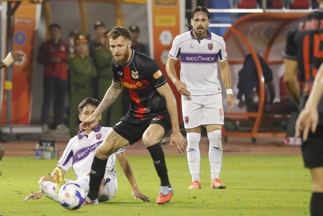 Lịch thi đấu vòng 13 V-League mới nhất: HLV Harry Kewel đối đầu ông Chu Đình Nghiêm, quá nóng!- Ảnh 2.