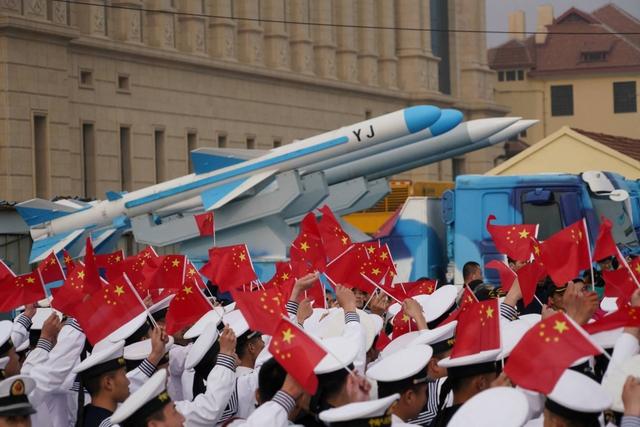 Iran gần chốt xong thương vụ mua tên lửa đối hạm Trung Quốc - Ảnh 1.