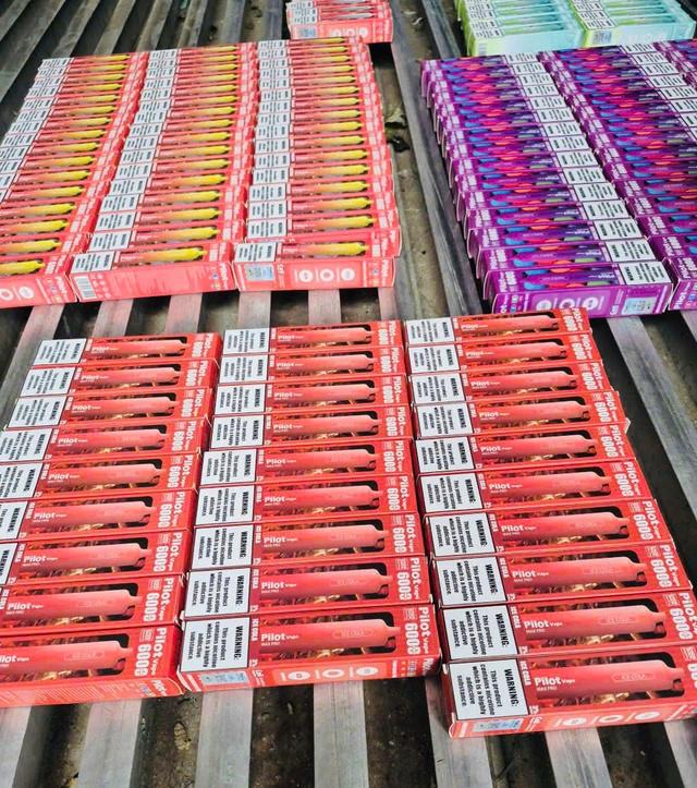 Khởi tố vụ buôn lậu 'khủng' hơn 65.000 thiết bị thuốc lá điện tử- Ảnh 1.