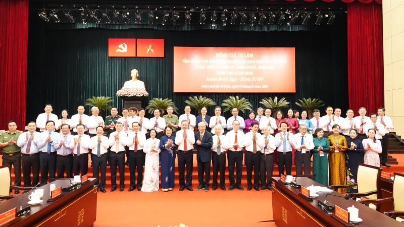Tổng Bí thư: TP.HCM chăm lo người dân không chỉ dịp tết mà làm suốt năm- Ảnh 6.
