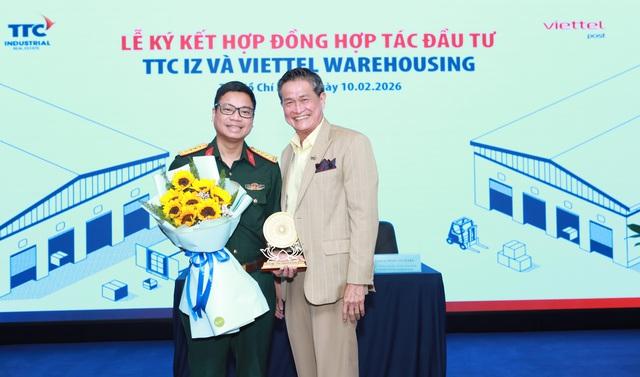 TTC IZ ký kết hợp đồng hợp tác đầu tư với Viettel Warehousing- Ảnh 5.