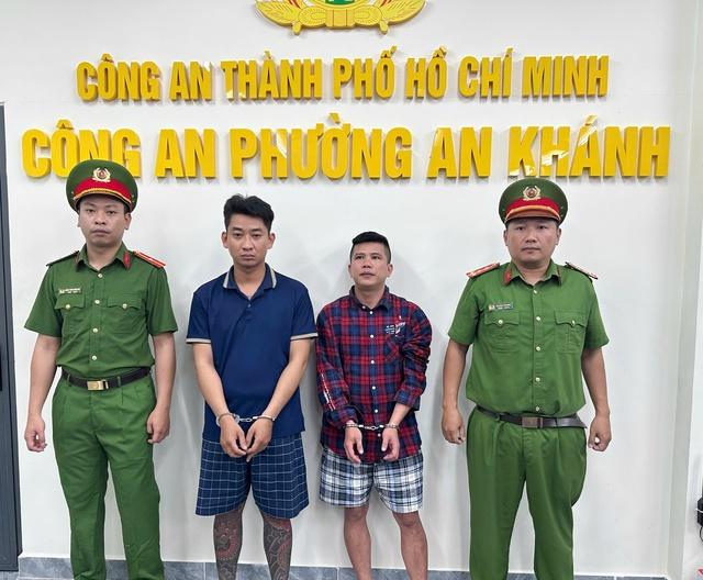 Công an TP.HCM bắt 2 người dùng súng điện tự chế trộm chó- Ảnh 1.