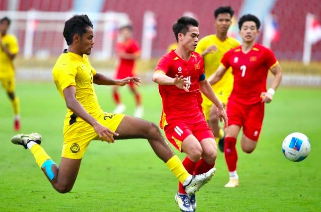 Cầu thủ trẻ Việt Nam phát triển tốt nhất Đông Nam Á nhờ điều rất đặc biệt này…
- Ảnh 1.