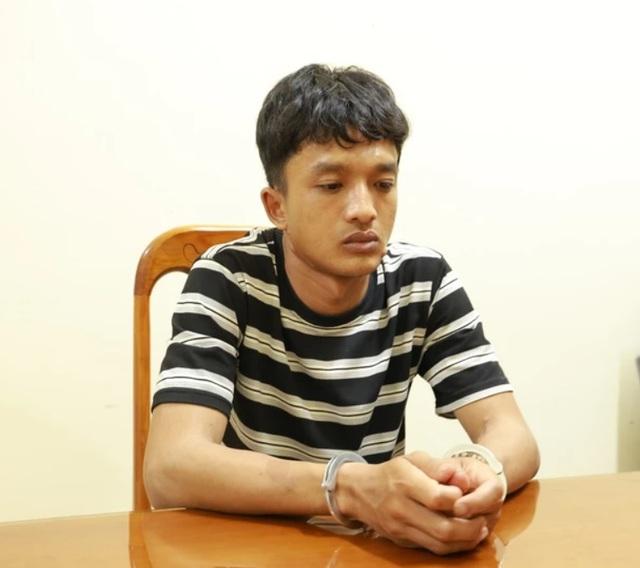 Nửa đêm đột nhập nhà dân, nam thanh niên khống chế cụ bà 79 tuổi cướp vàng - Ảnh 1.