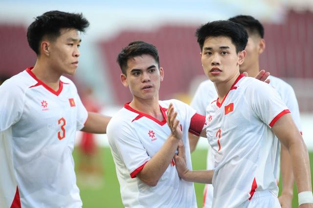 V-League sớm trở lại sôi động với 2 trận cực hay, U.23 Việt Nam ganh đua tỏa sáng- Ảnh 1.