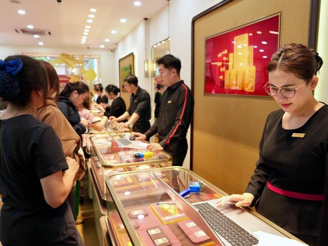Giá vàng hôm nay 27.2.2026: Giảm gần triệu đồng sau ngày vía Thần tài- Ảnh 1.