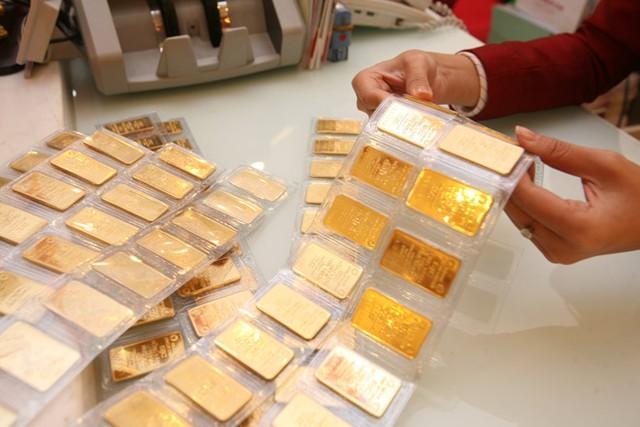Giá vàng hôm nay 12.2.2026: Mỗi lượng vàng miếng được bán ra 181 triệu đồng- Ảnh 1.