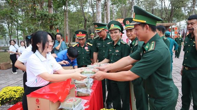 Ấm áp xuân biên giới Đồng Nai - Ảnh 7.