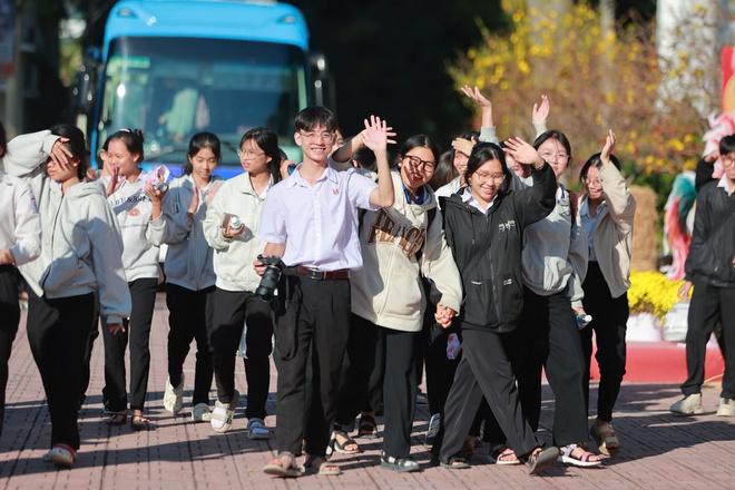 Tuyển sinh ĐH 2026: Lưu ý thứ tự nguyện vọng để vào đúng ngành yêu thích - Ảnh 4.