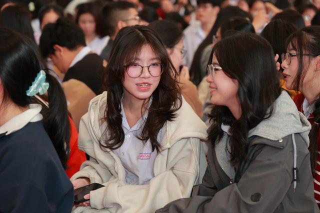 Tuyển sinh ĐH 2026: Lưu ý thứ tự nguyện vọng để vào đúng ngành yêu thích - Ảnh 10.