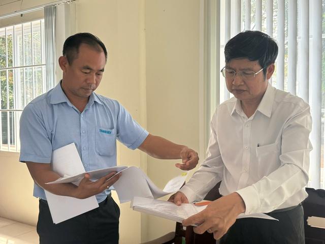 TP.HCM: Vì sao hiệu trưởng yêu cầu lớp trưởng phải thu học phí bạn cùng lớp? - Ảnh 2.