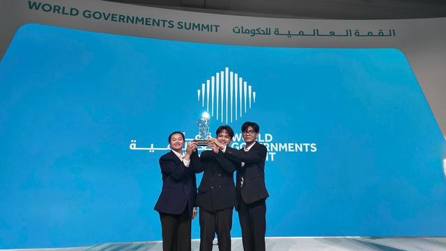 Dự án ý nghĩa của Trường ĐH Lạc Hồng giành giải thưởng danh giá tại Dubai - Ảnh 2.