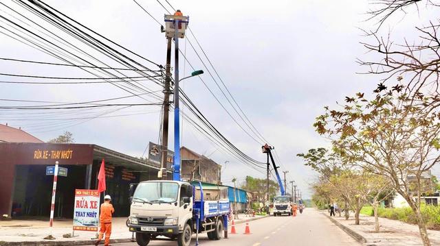 Điện lực Quảng Trị sẵn sàng phương án cung cấp điện dịp cao điểm Tết Nguyên đán- Ảnh 2.