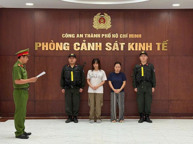 Công an TP.HCM bắt 2 kế toán công ty chứng khoán tham ô hơn 27 tỉ đồng- Ảnh 1.