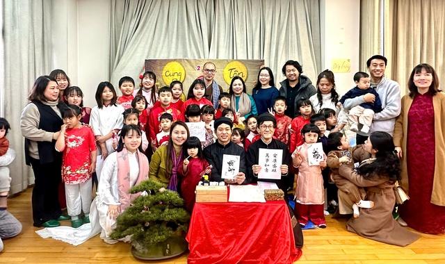 Ngày Quốc tế Tiếng mẹ đẻ:  Trẻ em Việt ‘ăn tết’ và nói tiếng Việt ở Osaka - Ảnh 3.