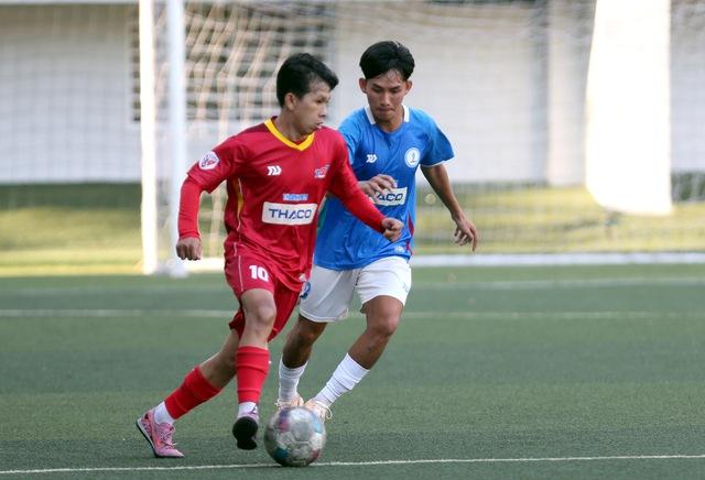 Đại chiến bóng đá sinh viên: Tân binh có HLV ngoại gây sốc trước vòng chung kết- Ảnh 6.