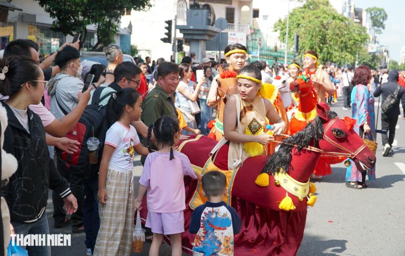 Khám phá lễ Nghinh Ông Quan Thánh Đế Quân xuất du tại Chợ Lớn - Ảnh 14.