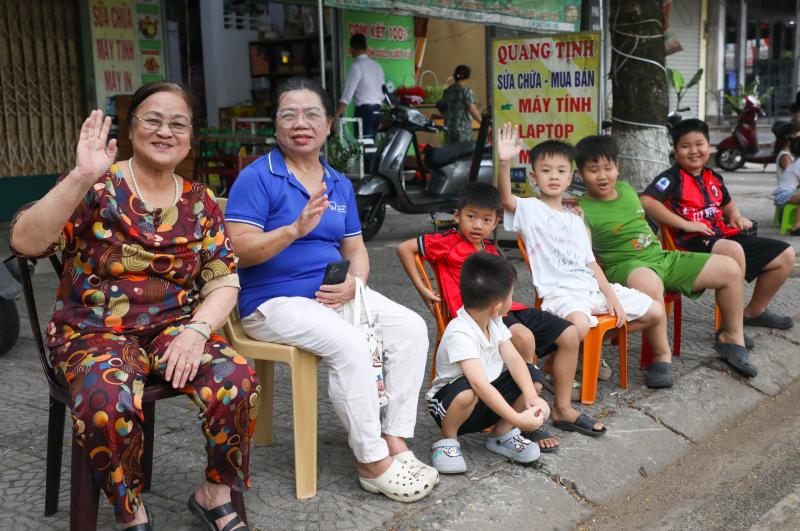 Toàn cảnh Thành cổ Quảng Trị rộn ràng nhịp bánh xe lan tỏa thông điệp hòa bình- Ảnh 10.