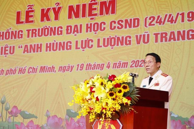 Trường ĐH Cảnh sát nhân dân nhận danh hiệu Anh hùng Lực lượng vũ trang nhân dân - Ảnh 1.