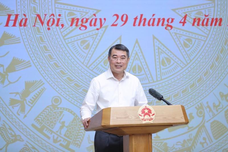 Thủ tướng Lê Minh Hưng gặp mặt, chúc mừng U.17 Việt Nam: ‘Mong đội giành những chiến thắng lớn hơn’- Ảnh 3.