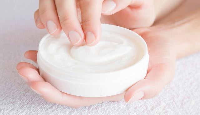 Giữa muôn vàn loại dưỡng ẩm, đâu là ‘texture chân ái’ dành cho da dầu mụn - Ảnh 3.