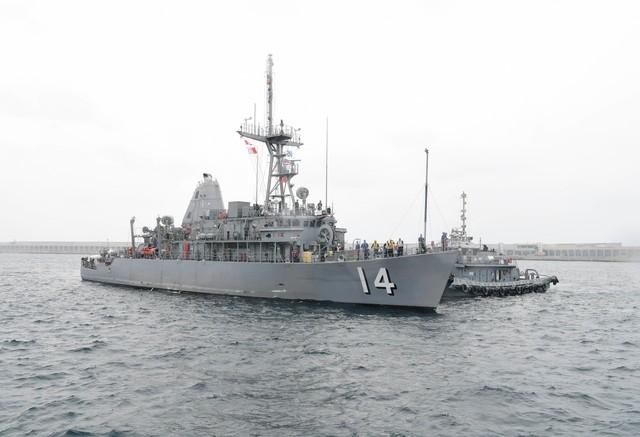 Binh sĩ Mỹ bị khỉ tấn công trên đường đến eo biển Hormuz - Ảnh 1.