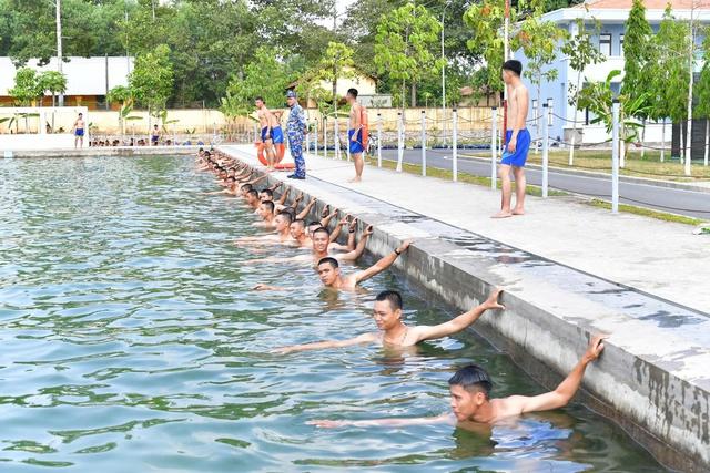 Thao trường của những người lính trẻ Vùng 2 Hải quân- Ảnh 15.