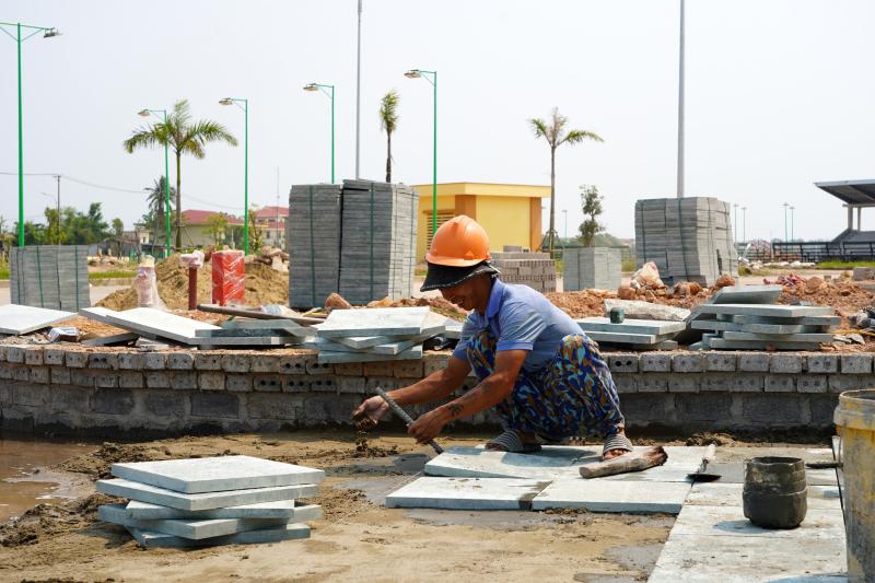 Ngắm 'viên kim cương xanh' 340 tỉ đồng ở Quảng Trị- Ảnh 7.