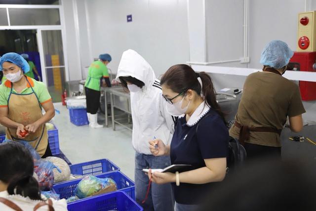 Bữa ăn bán trú: Khoảng trống của mô hình quản lý hậu kiểm - Ảnh 2.